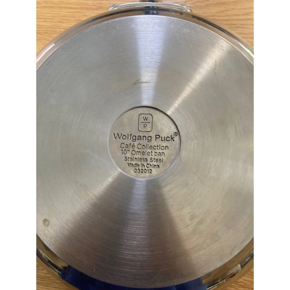 Wolfgang Puck Omelet Pan 10 Inch Silver Good Stainless Steel Café Collection